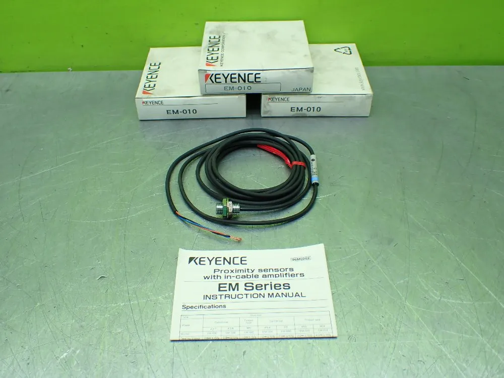 Keyence Proximity Switches. Lot Of 3 - Em-010