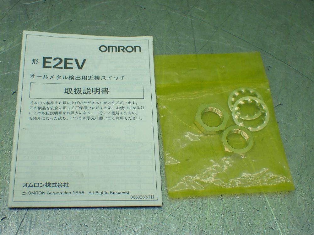 Omron Proximity Switch. - E2ev-x2c1