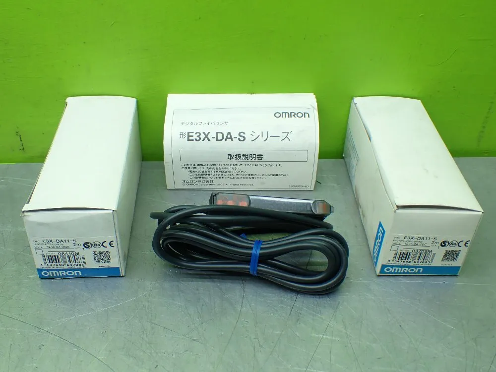 Omron Photoelectric Switches. Lot Of 2 - E3x-da11-s