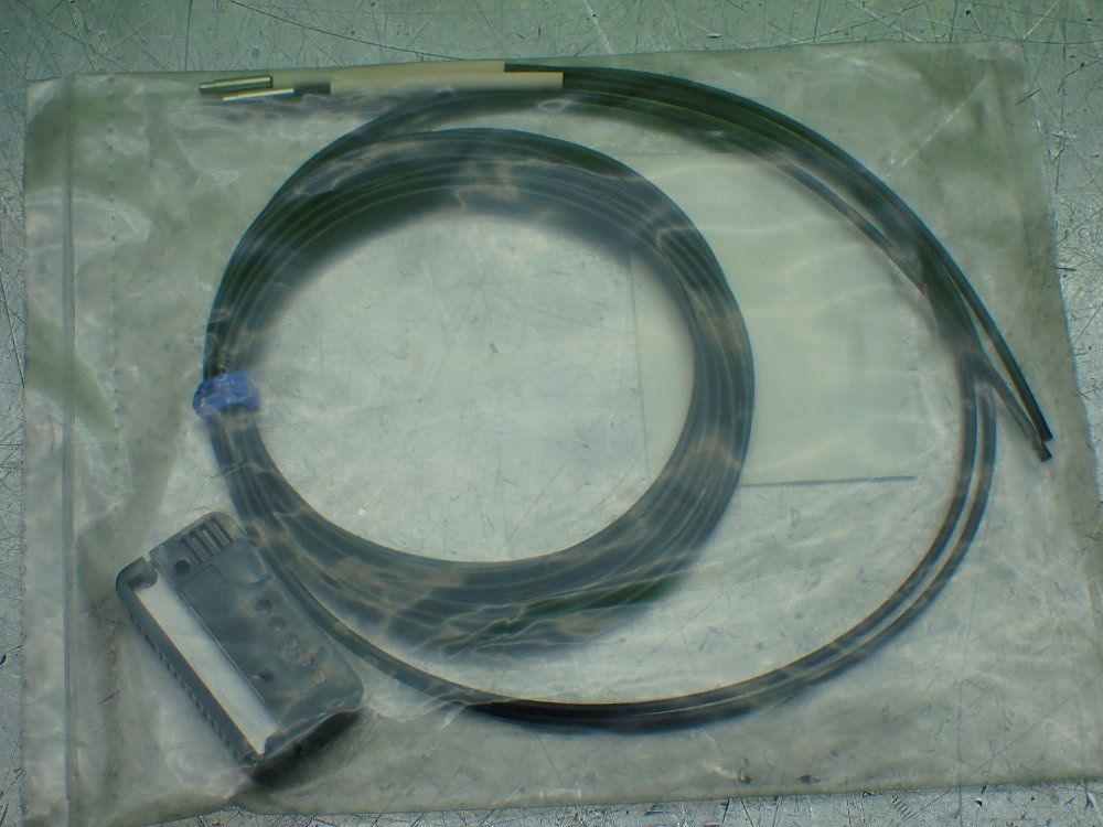 Omron Photoelectric Switch Fiber Units. Lot Of 2. Factory Sealed. - E32-t12l