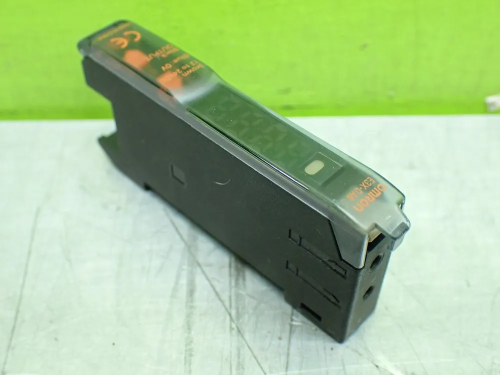 Omron Photoelectric Switches. Lot Of 3 - E3x-da6