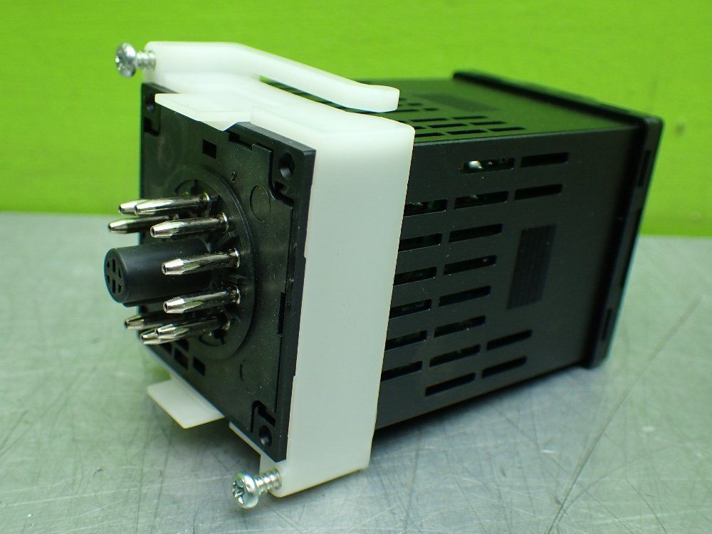 Omron Multirange Temperature Controller 