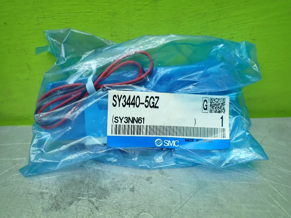 Smc Base Mounted Pneumatic Solenoid Valve. 5-port - Sy3440-5gz