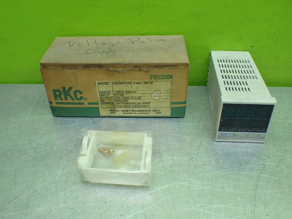 Rkc Cb100 Digital Voltage Controller. - Cb100fd05-v*ad-nn/n