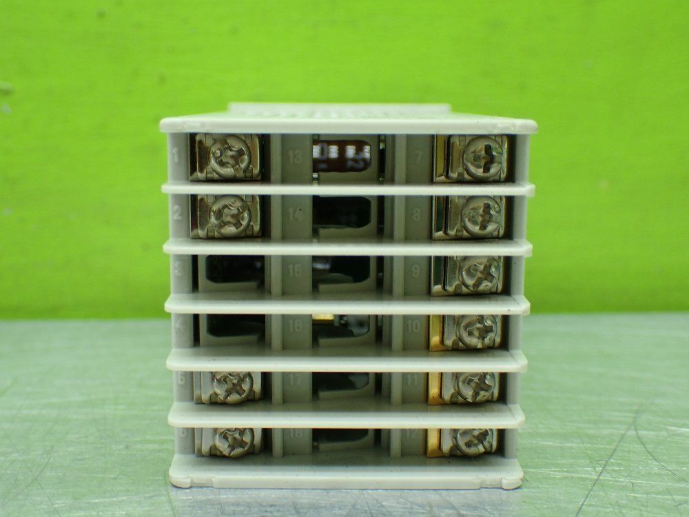 Rkc Cb100 Digital Voltage Controller. - Cb100fd05-v*ad-nn/n