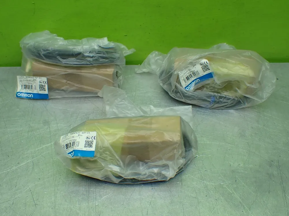 Omron Proximity Switches. Lot Of 3 - E2a-m30kn20-wp-c1