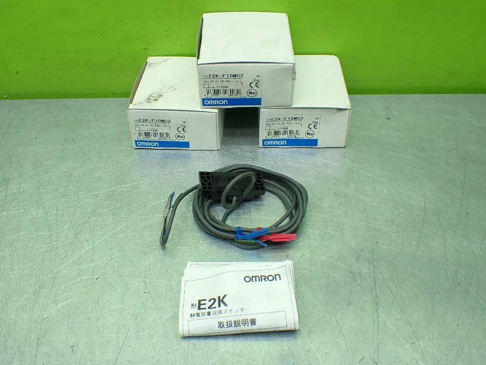 Omron Flat Capacitive Proximity Switches. Lot Of 3 - E2kf10mc2