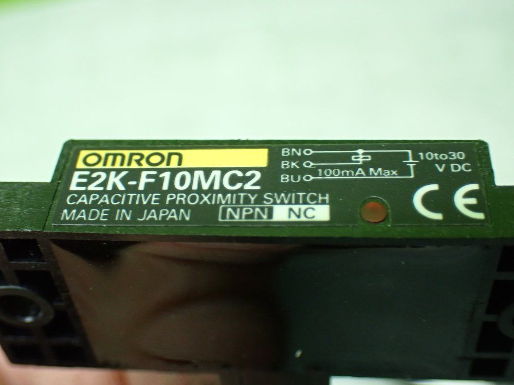Omron Flat Capacitive Proximity Switches. Lot Of 3 - E2kf10mc2
