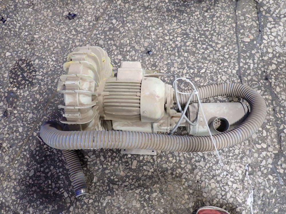  Blower