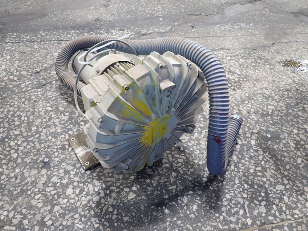  Blower