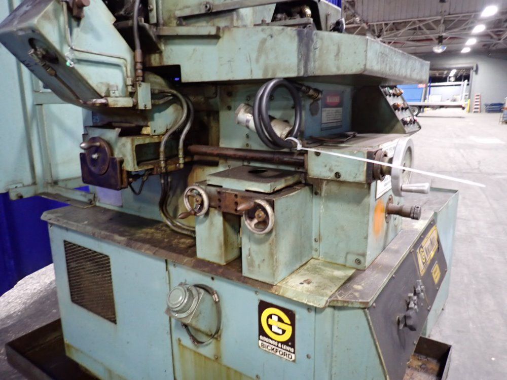 Giddings & Lewis 100c Tool Grinder - 100c