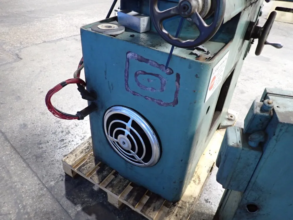 The Cincinnati Milling Machine Co Tool Grinder