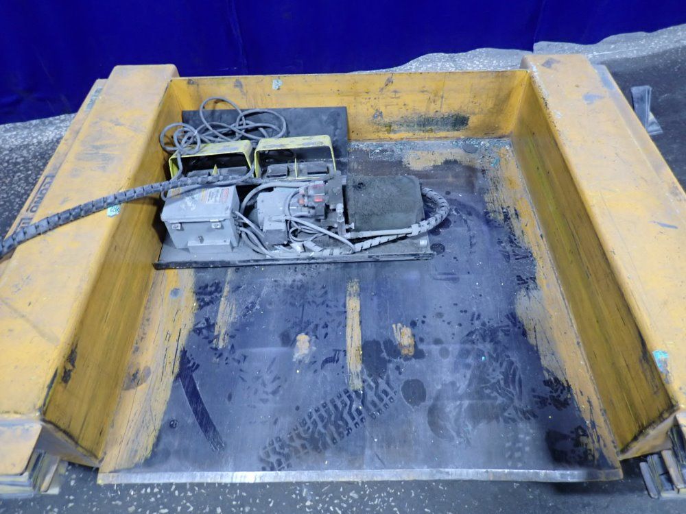 Econo Lift Lift Table