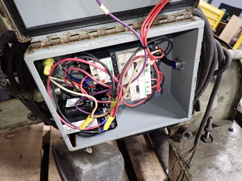  Chip Conveyor