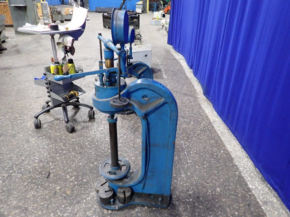 Pittsburg Instrument & Machine Co Hardness Tester