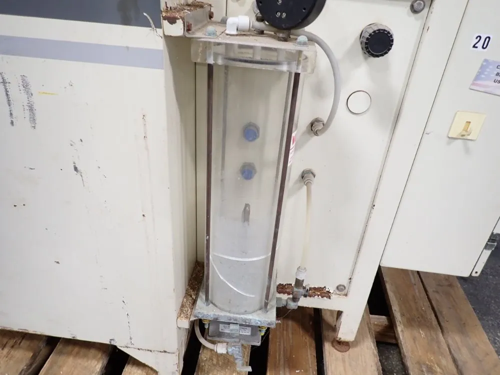 Singleton 48"x30"x29" Salt Chamber