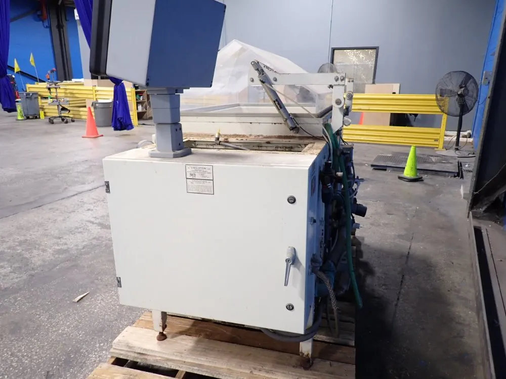 Singleton 48"x30"x29" Salt Chamber