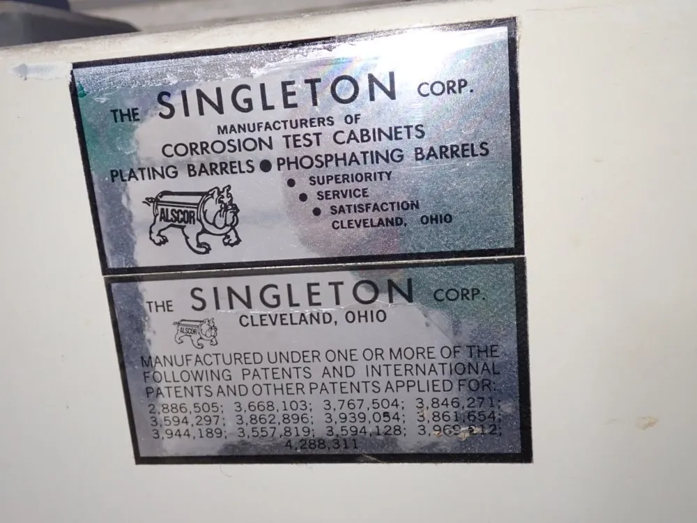 Singleton 48"x30"x29" Salt Chamber