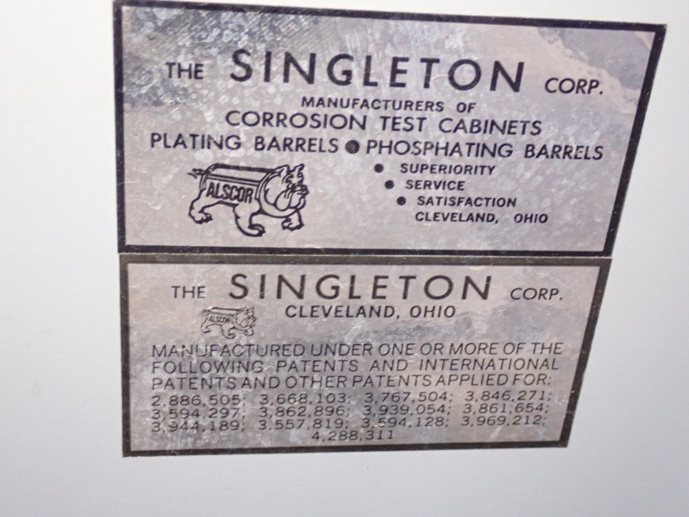 Singleton Singleton Salt Chamber