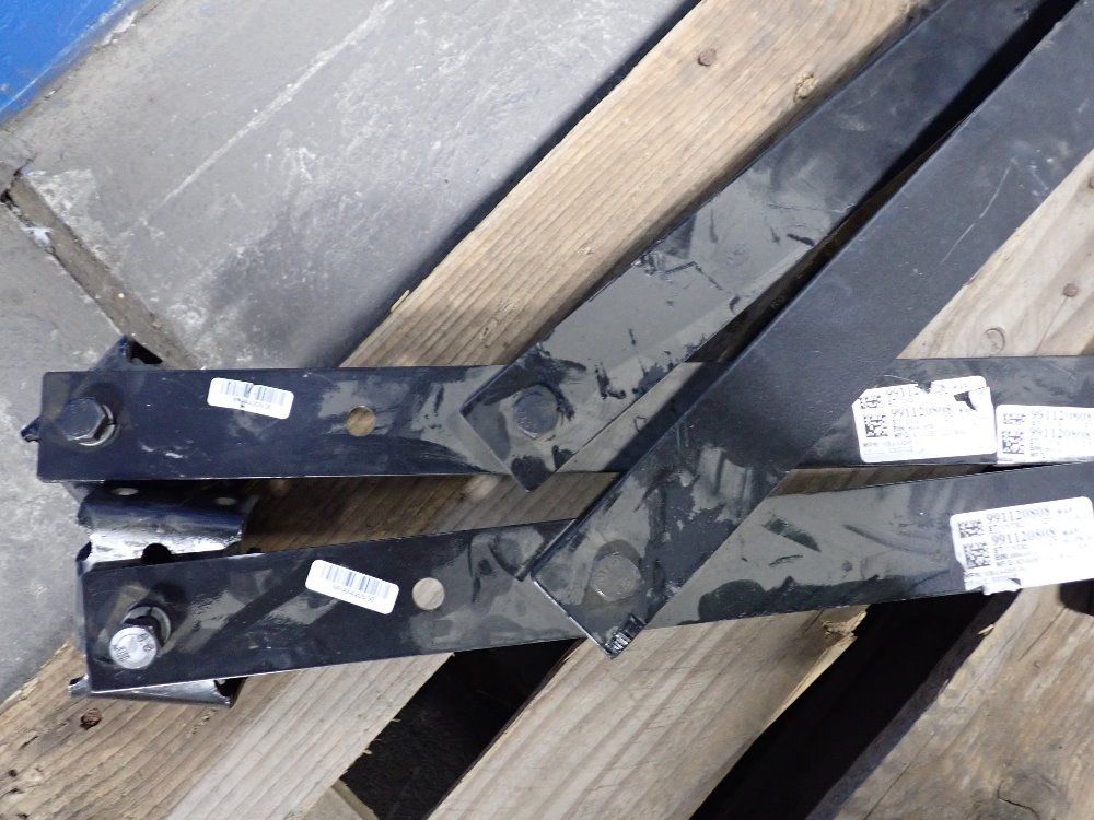 Knight Bridge Braces