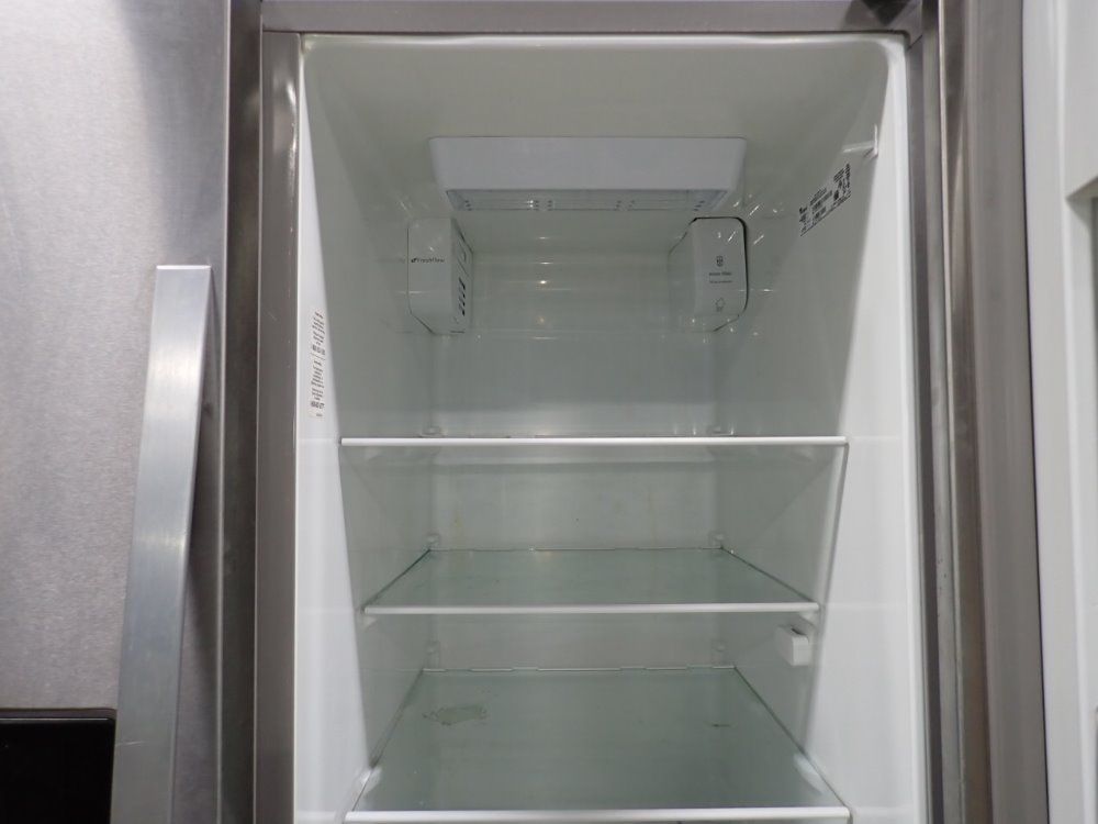 Whirlpool Refrigerator
