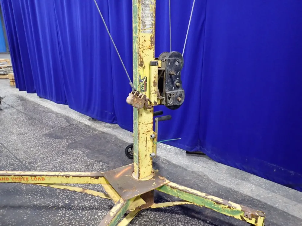 Sumner Manufacturing Co 1500 Lbs Roust-a-bout Lift - R-250