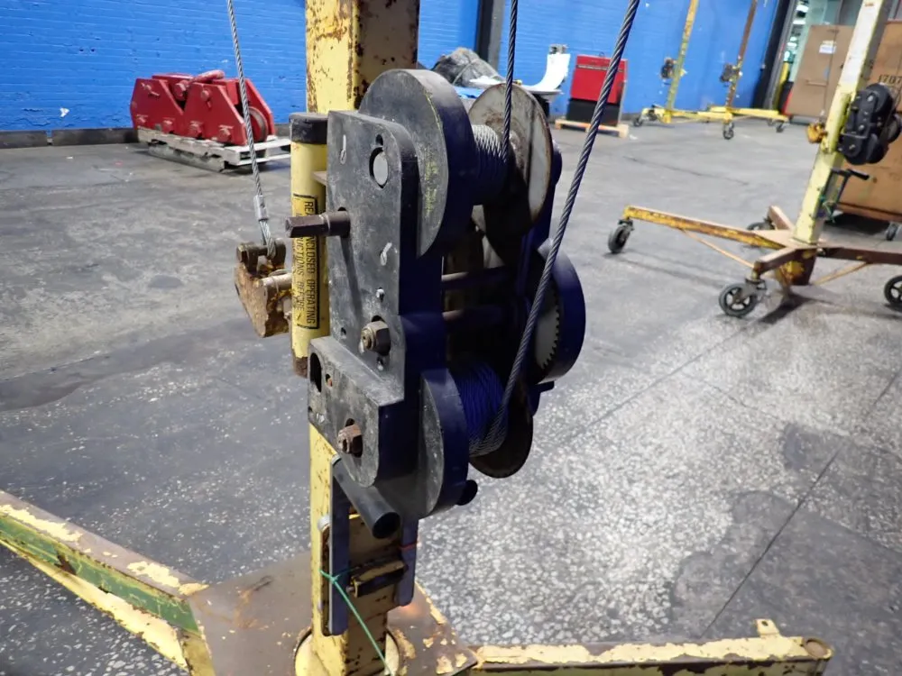 Sumner Manufacturing Co 1500 Lbs Roust-a-bout Lift - R-250