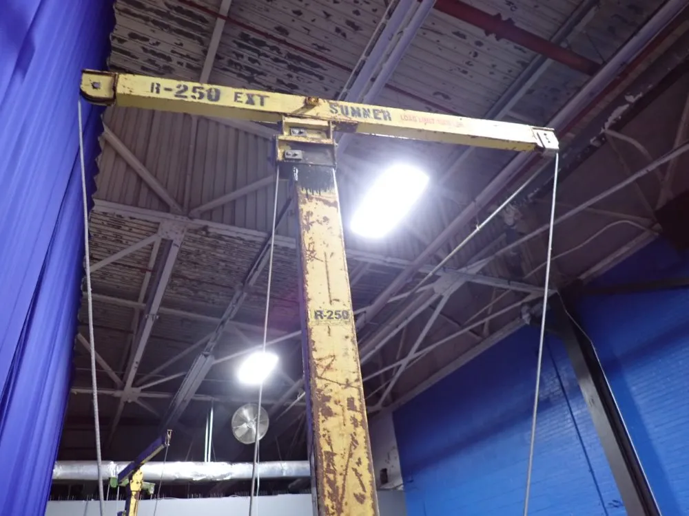 Sumner Manufacturing Co 1500 Lbs Roust-a-bout Lift - R-250