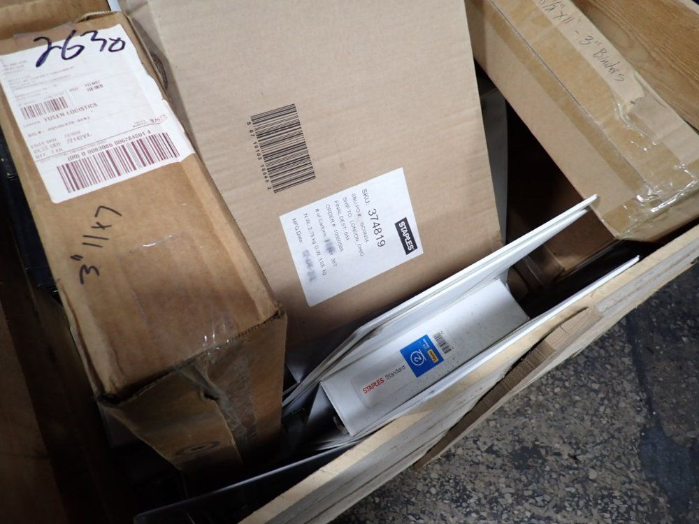 Staples, Cardinal Misc. Binders