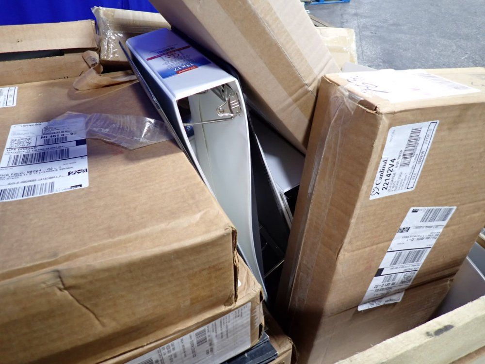 Staples, Cardinal Misc. Binders