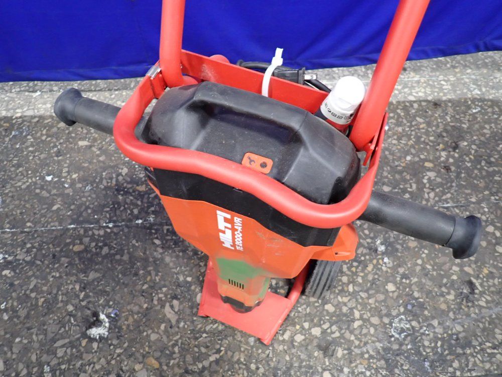 Hilti Electric Jack Hammer W/ Cart - Te2000-avr