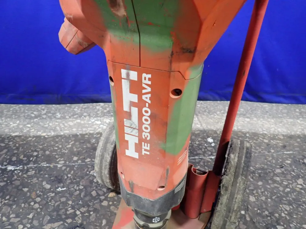 Hilti Electric Jack Hammer W/ Cart - Te3000-avr
