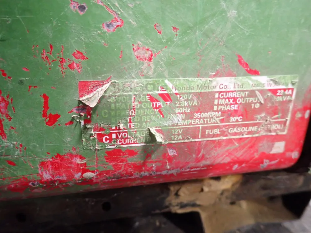 Honda 3000 W Generator - Eu3000is