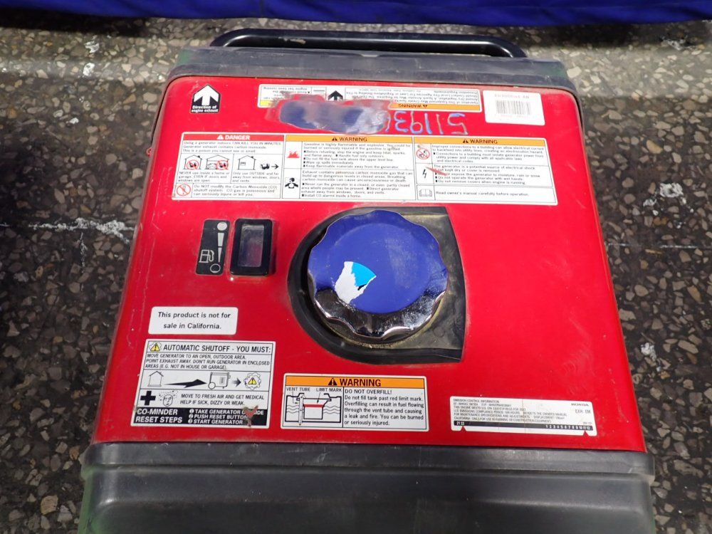 Honda 3000 W Generator - Eu3000is