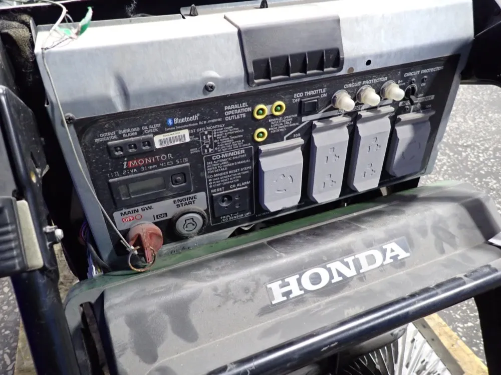Honda 7000 W Generator - Eu7000is