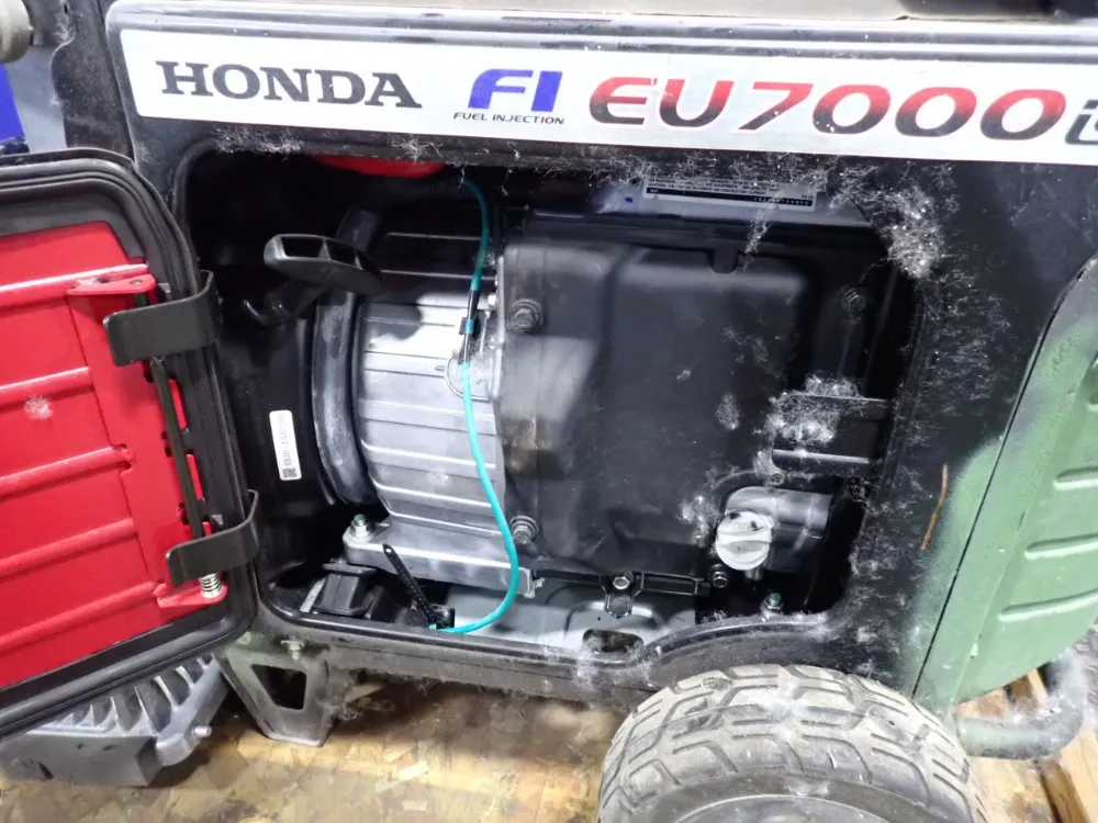 Honda 7000 W Generator - Eu7000is