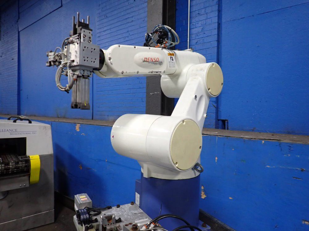 Denso Wave Incorporated Robot - Vm-6083d/gm-v