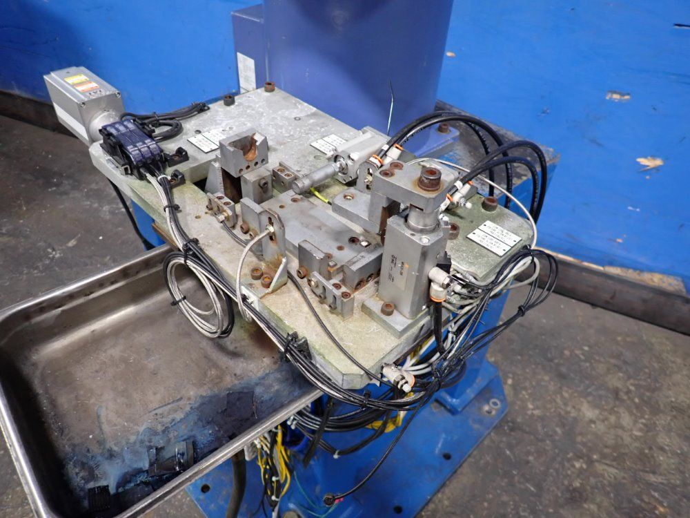 Denso Wave Incorporated Robot - Vm-6083d/gm-v