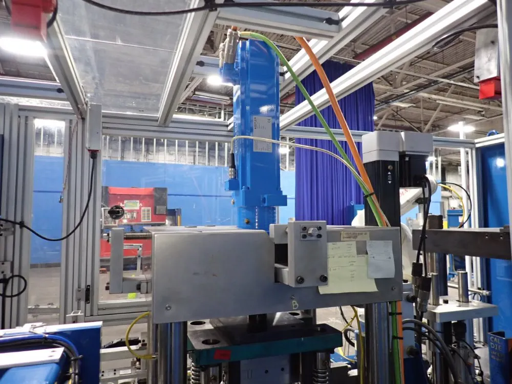 Denso Wave Incorporated Robotic Workcell - Vs-6556e/gm