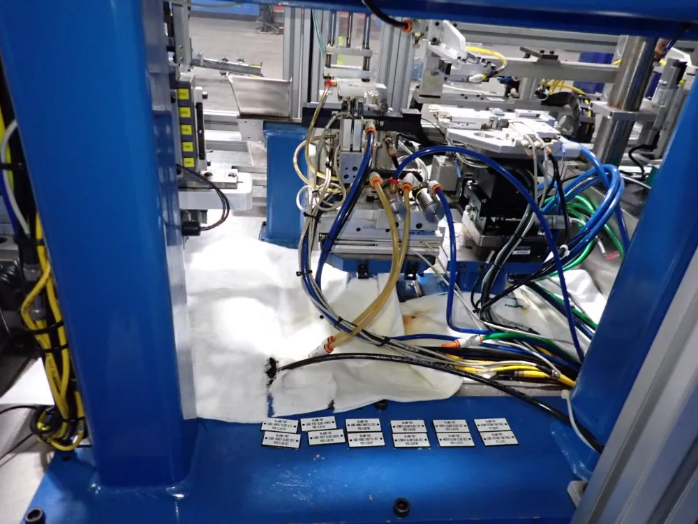 Denso Wave Incorporated Robotic Workcell - Vs-6556e/gm