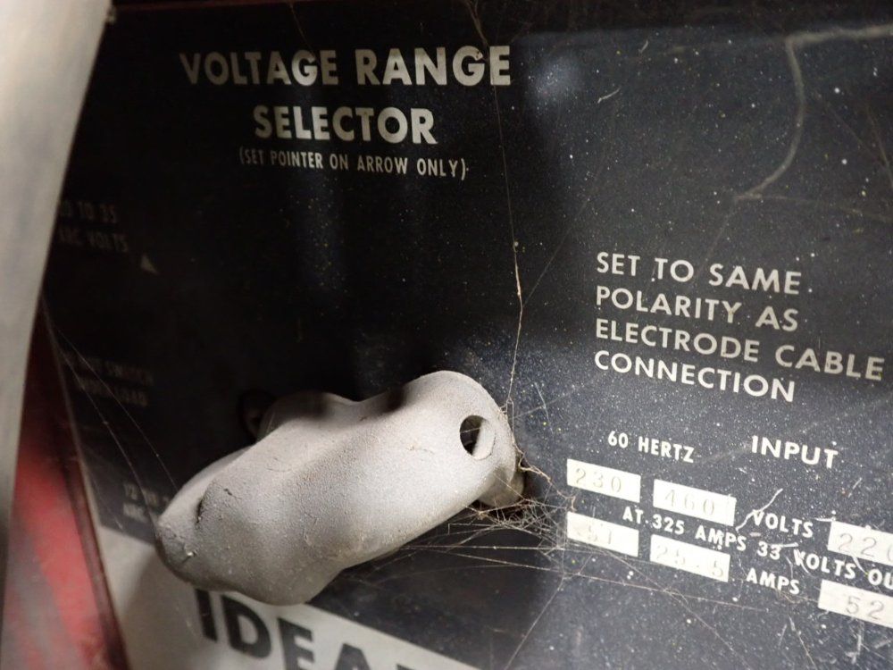 Lincoln Arc Welder - Idealarc R35-325