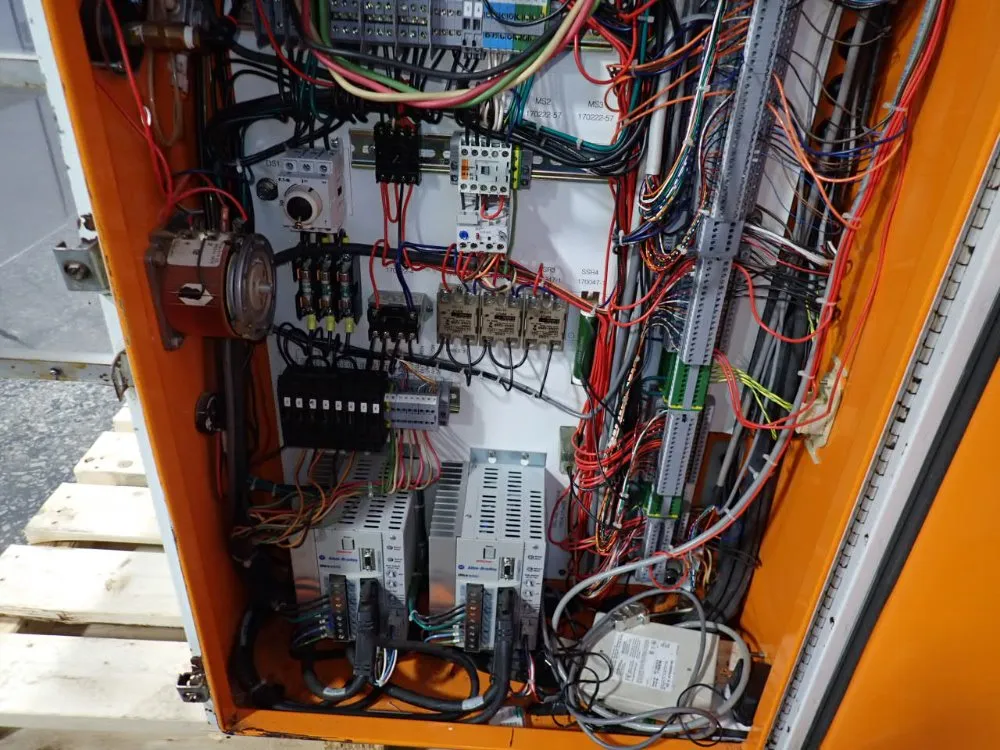 Universal Packaging Inc Vertical Form Fill & Seal Machine - S1500ca