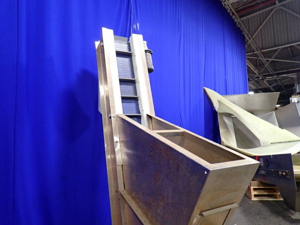 E-pack Machinery 100" X 10" Incline Conveyor Belt