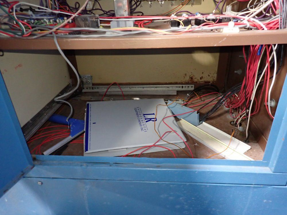 Thermodynamic Engineering Inc Environmental Test Chamber - 9213