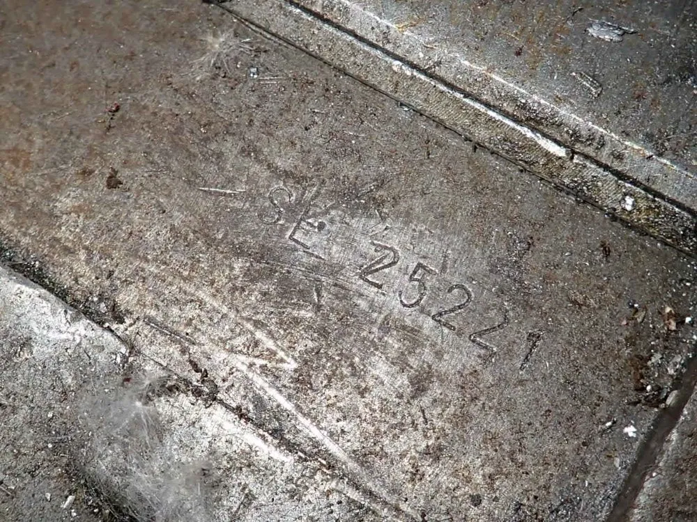 Lagun 10" X 49" Vertical Mill