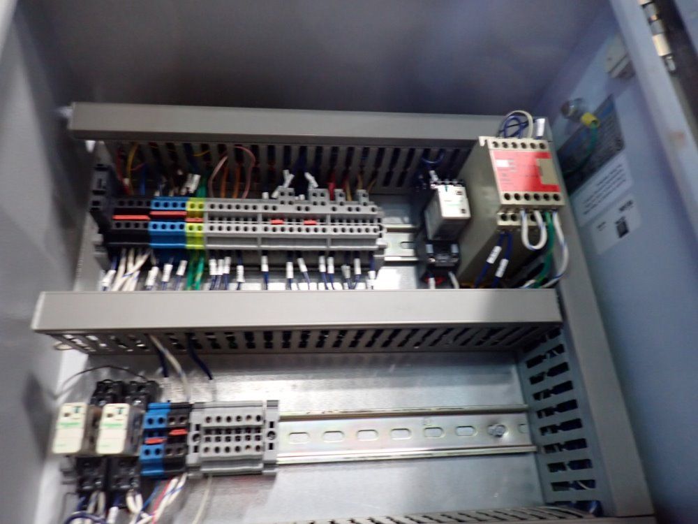 Kuka Robotic Mig Welding Cell - Kr 6-2