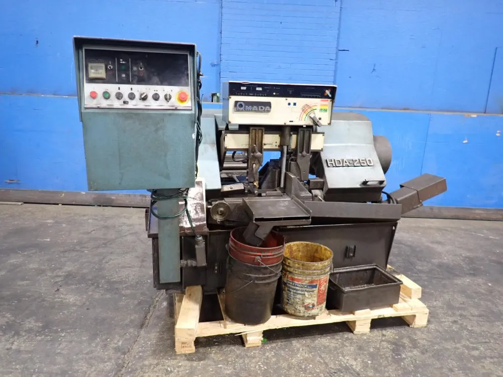 Amada 10" X 11" Horizontal Band Saw - Hda-250