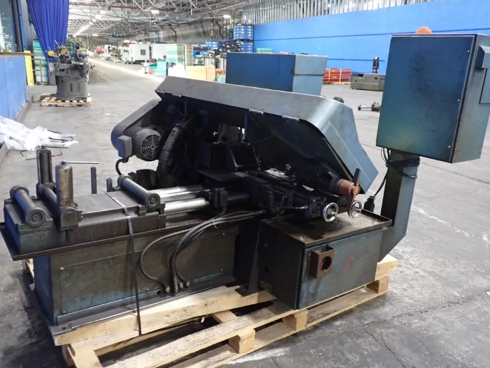 Amada 10" X 11" Horizontal Band Saw - Hda-250