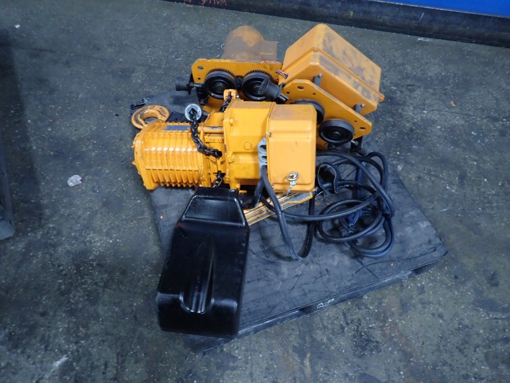 Accolift 2 Ton Electric Chain Hoist - 2330140