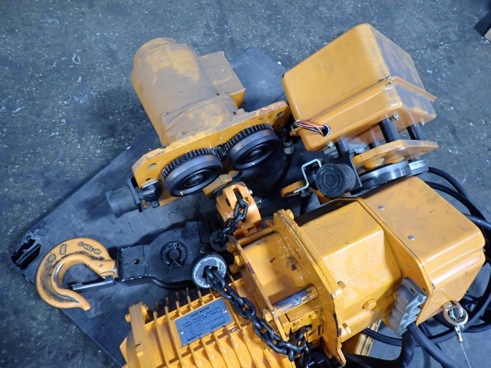 Accolift 2 Ton Electric Chain Hoist - 2330140